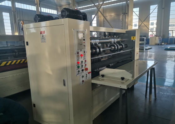 CE認定紙ハニコムボード切断機 100m/min BFY-2500HCSS-E
